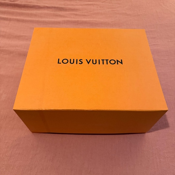 Louis Vuitton Damier Ebene Neonoe MM Cherry Berry Bag - Picture 7 of 8